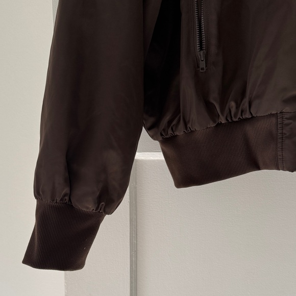 ALO Yoga Urbanite faux fur jacket - Picture 8 of 9